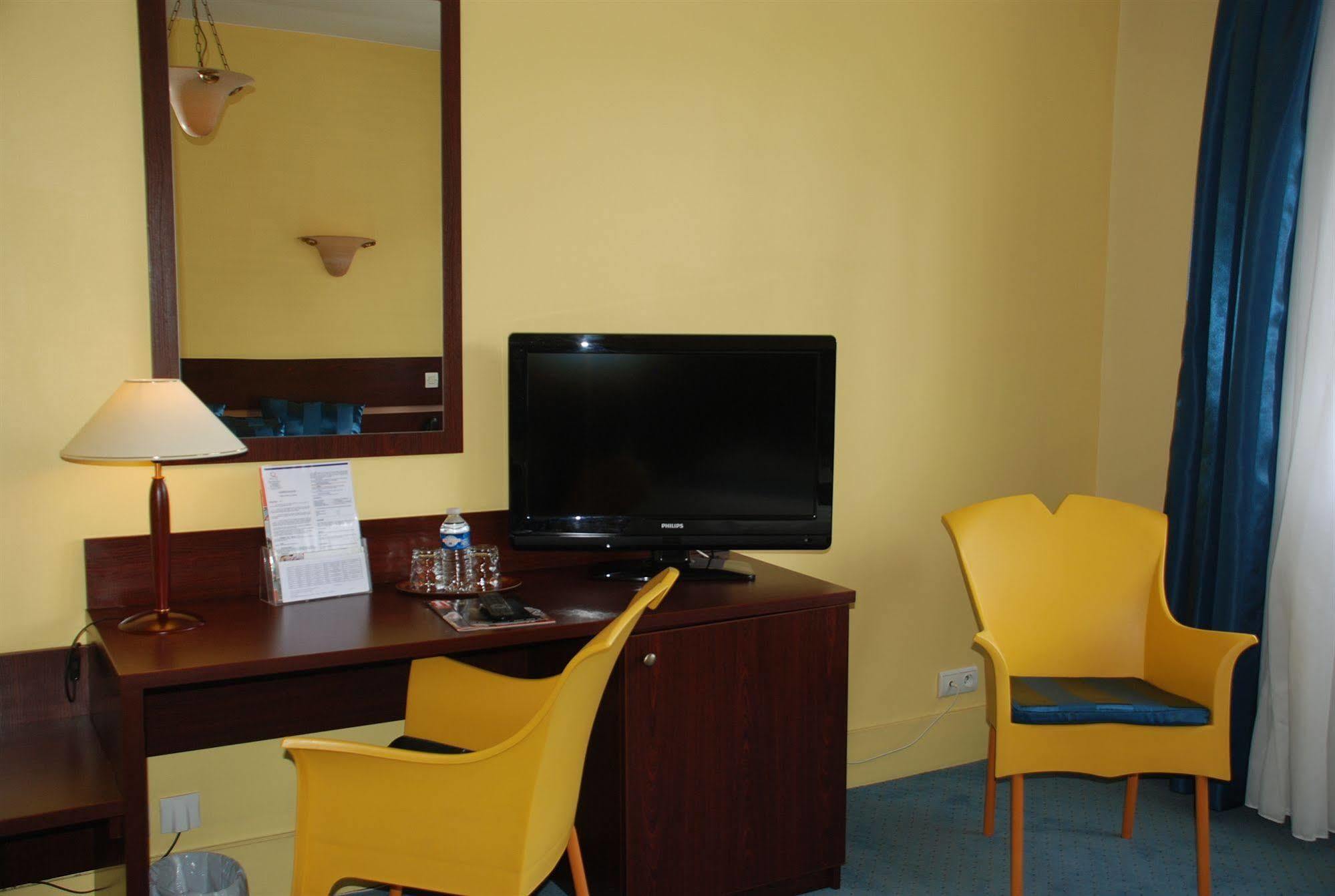 The Originals City, Hotel Cathedrale, Lisieux Luaran gambar