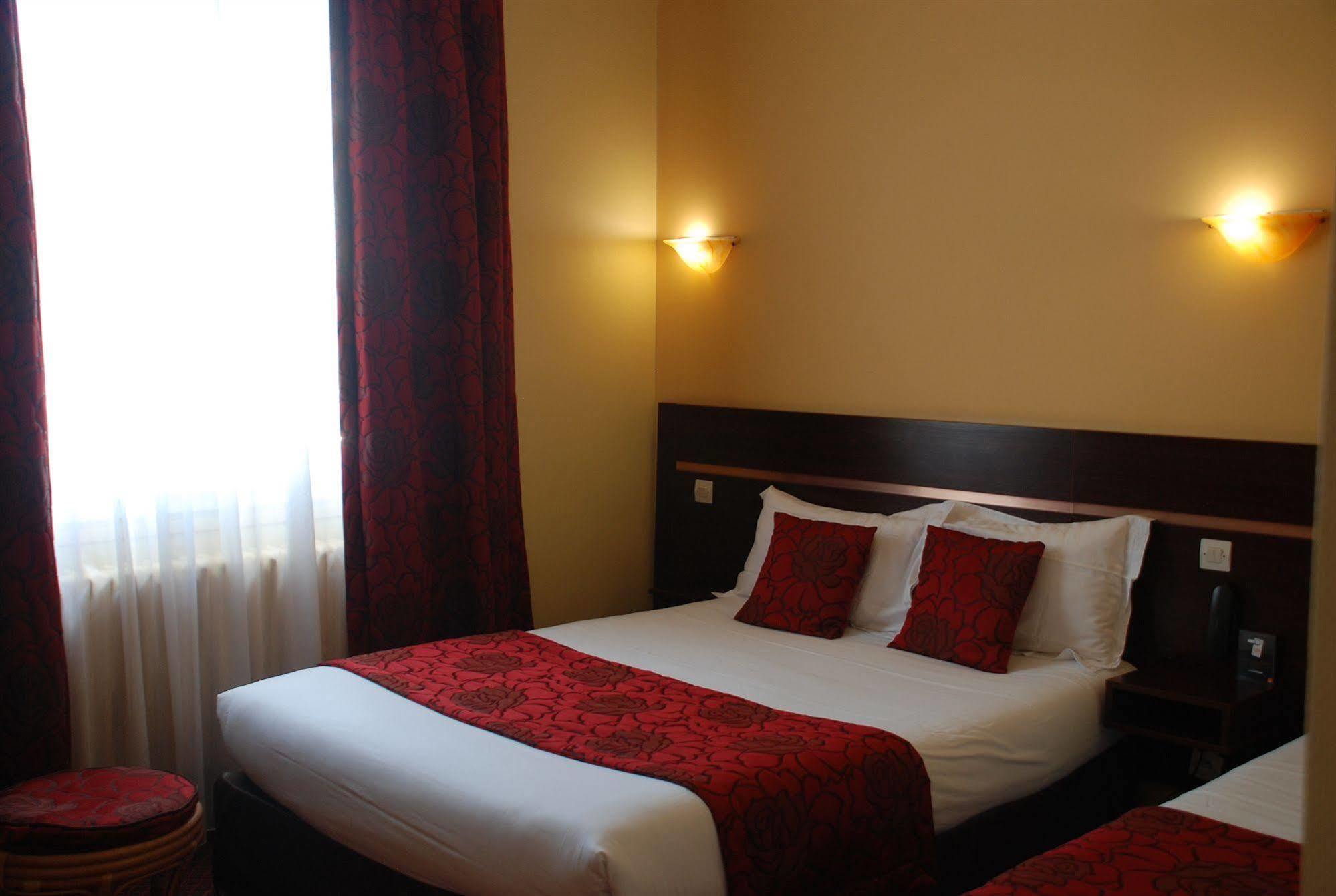 The Originals City, Hotel Cathedrale, Lisieux Luaran gambar